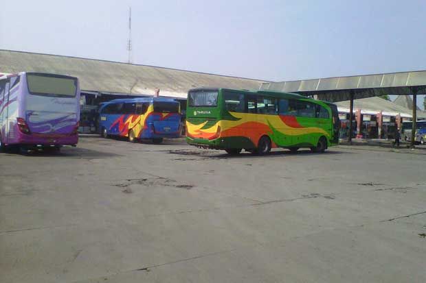 Angkutan Umum di Semarang...