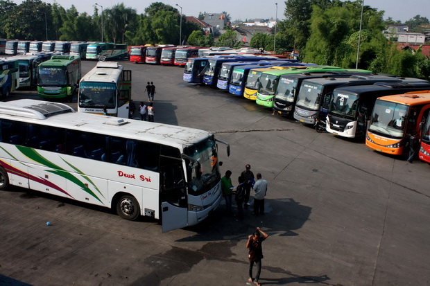 Tarif AKAP Naik di Atas...