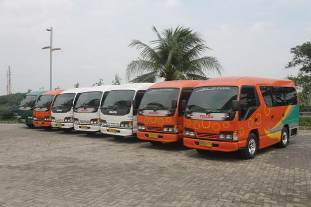 Tarif Travel di Bandung...