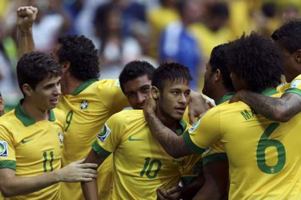Babak Pertama Brazil...
