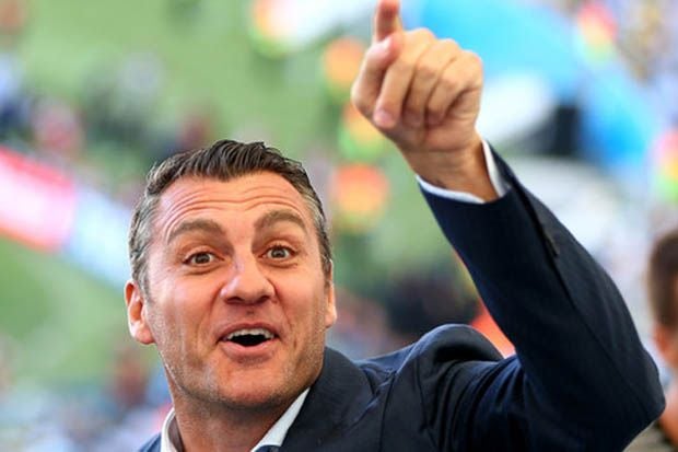 Vieri Diperlakukan Moratti...