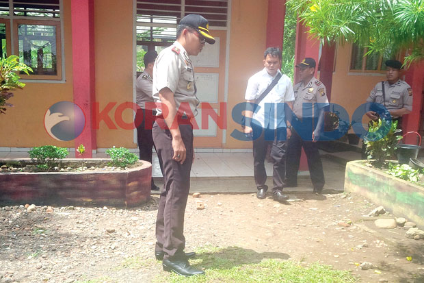 Siswa SMP Tusuk Teman...
