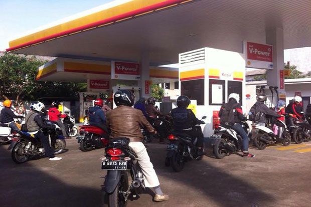 Premium Naik, Pengendara...