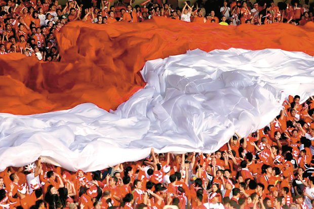 Aksi Luar Lapangan Hijau