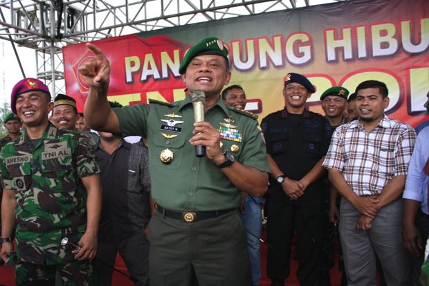 Trio Macan Manjakan...