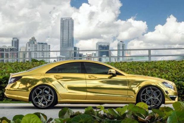 Mercedes-Benz CLS63...
