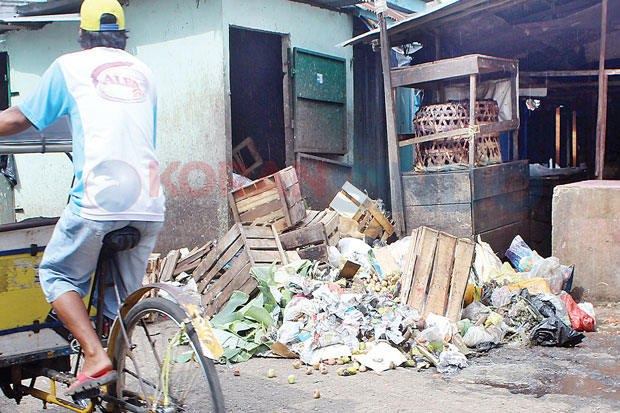 Bau Sampah di Soak Batu...