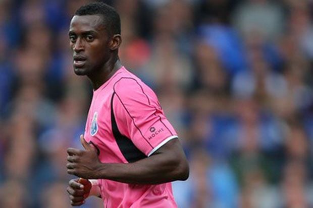 Liverpool Tawar Martinez...