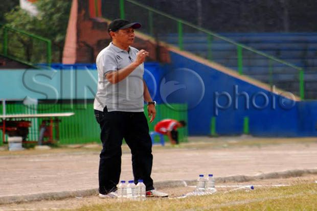 Pelatih PSS Desak Pengurus...