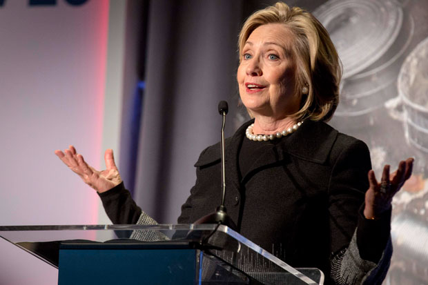 Obama Dukung Hillary...