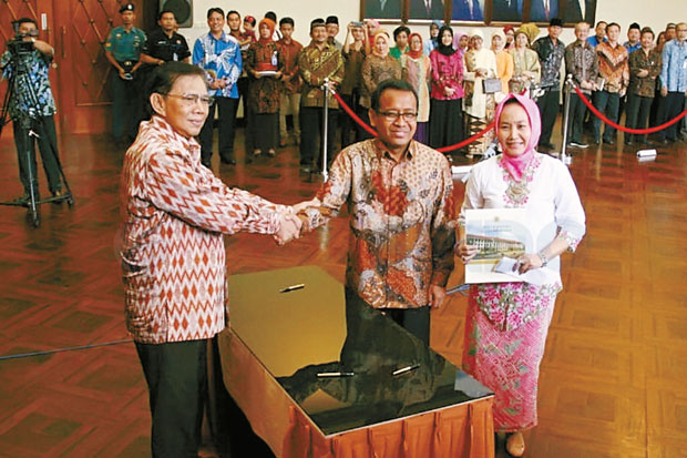 Mau Jadi Guru TK, Eh.....