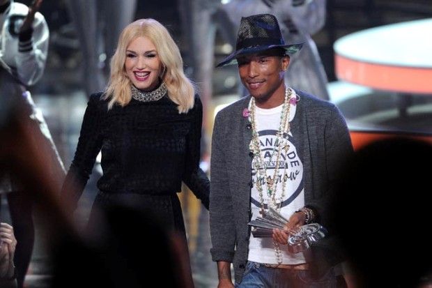 Pharrell-Gwen Stefani...