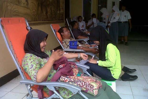 Pelajar dan PNS di Subang...