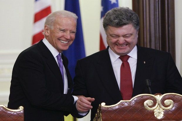Barat Tekan Ukraina...