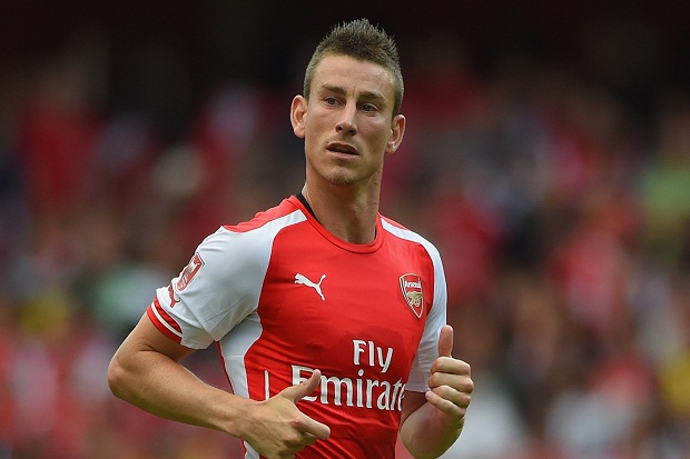 Koscielny Kembali Lengkapi...