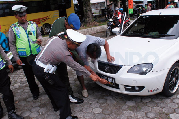 80 Kendaraan Ditilang...