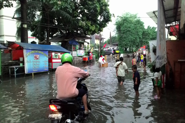 Pasca Hujan, Kawasan...