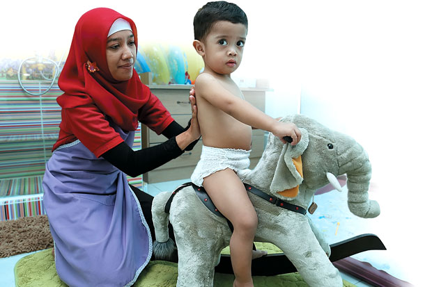 Buang Jauh Mitos Popok...