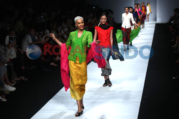 Fashion Indonesia Menyambut...