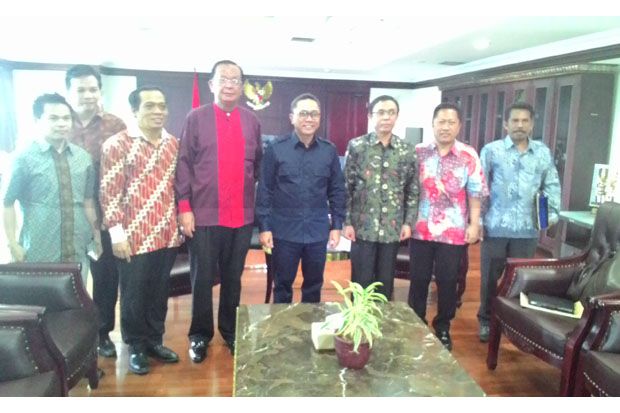 MPR Siap Kerja Sama...