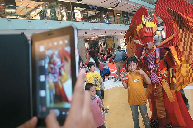 Membuat Busana Pegasus...