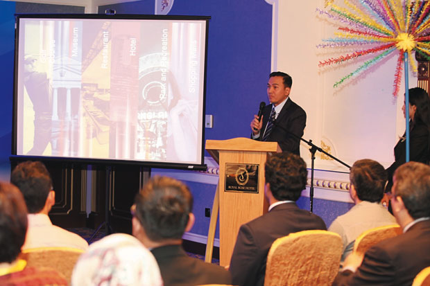 Promosikan Wisata ke...
