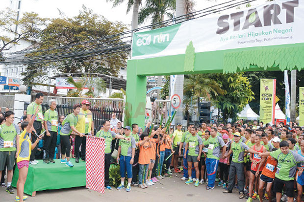 Sumbang 200 Bibit Pohon