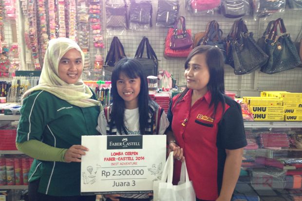 Guru SD Juara Lomba...