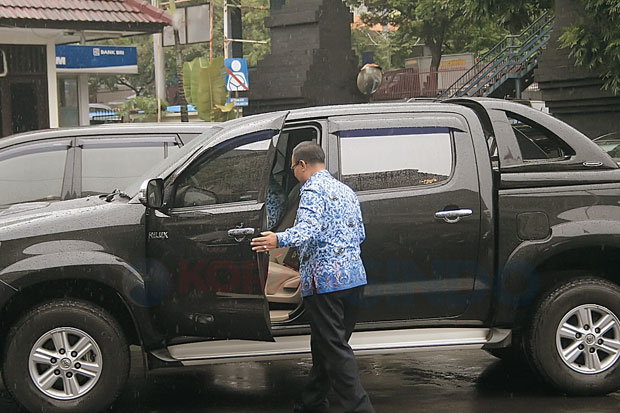 Tiga Pejabat Pemkot...