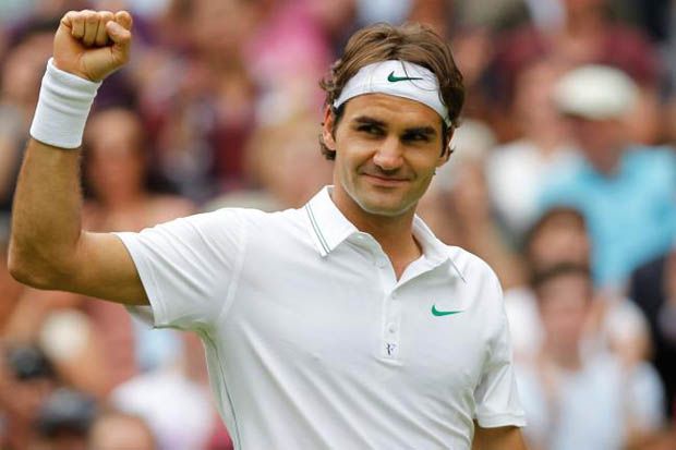 Federer Diramal Bertahan...