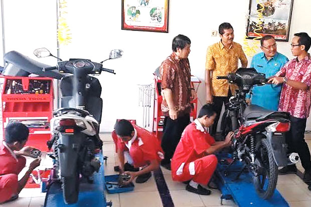 Honda Terapkan Kurikulum...