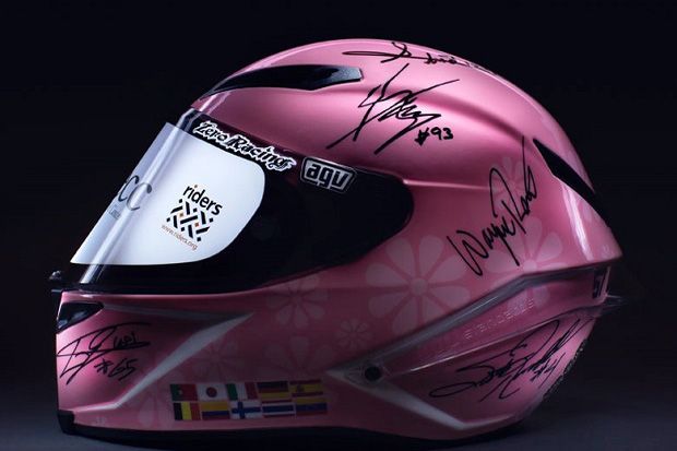 Penampakan Helm Seharga...