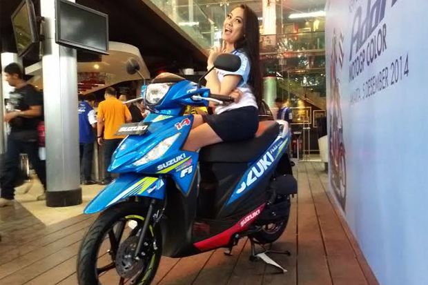 Suzuki Address Kostum...