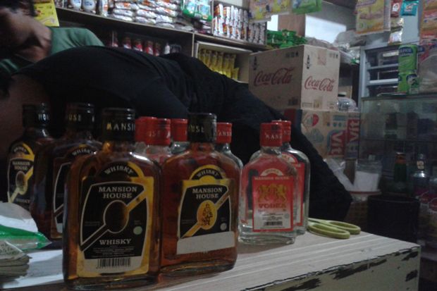 Polisi Sisir Penjual...