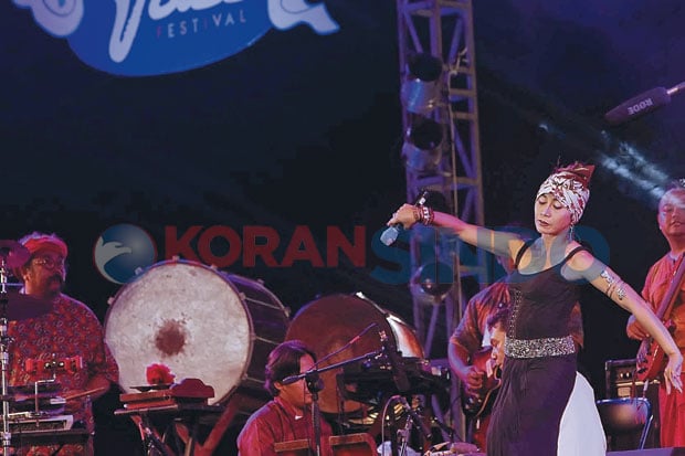 Alunan Jazz Pesisir...
