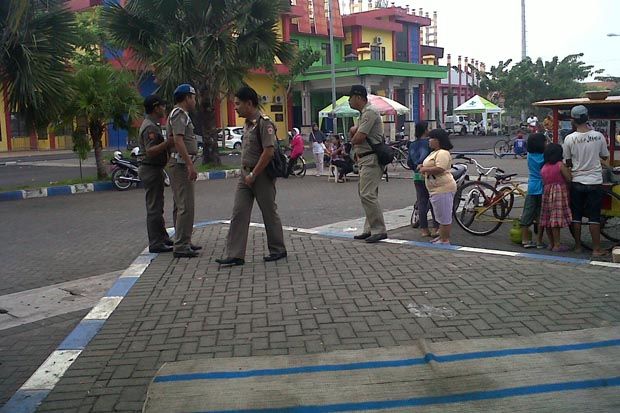 Fuad Amin Ditangkap,...