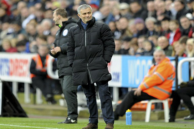 Mourinho Akui Chelsea...
