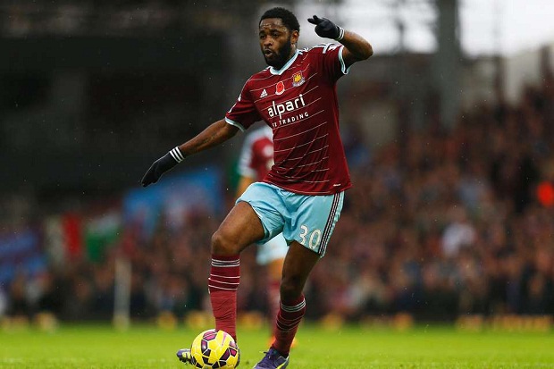 Alex Song Sempurna