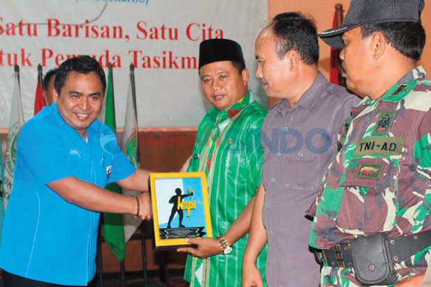 Anak Mantan Bupati Kalah...