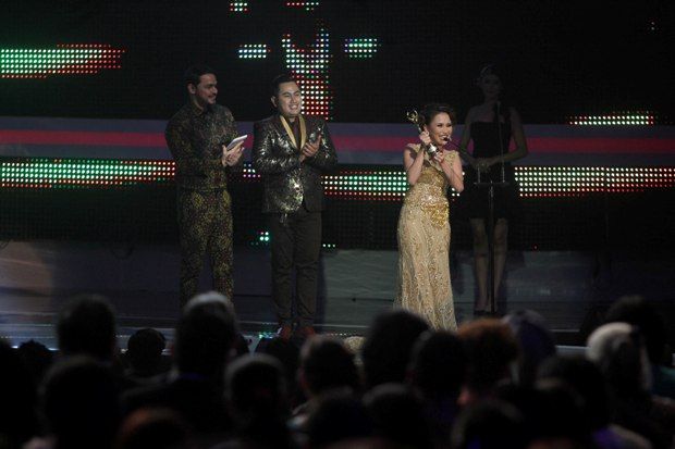 Ayu Ting Ting Lebih...