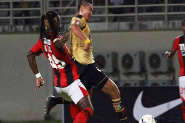 Persipura atau Mitra...