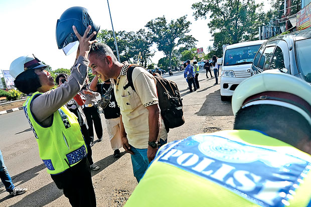 Pascaoperasi Zebra,...