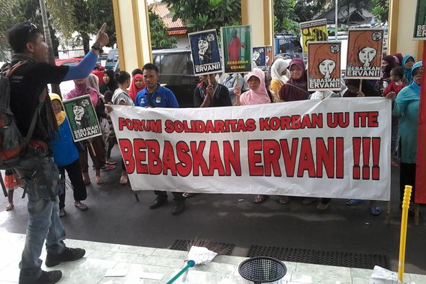 Sidang Tuntutan Ervani...