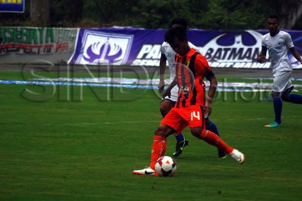 Pelatih PPSM Legawa...