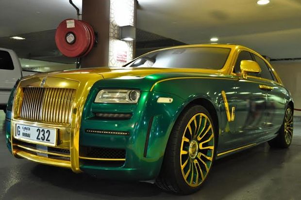 Ini Rolls Royce Ghost...