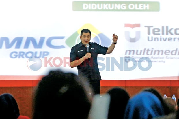 HT Ajak Mahasiswa Bangun...