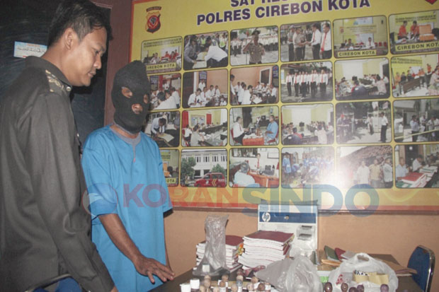 Tersangka Kasus BOS...