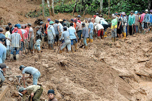 Banjir Terjang 4 Kabupaten