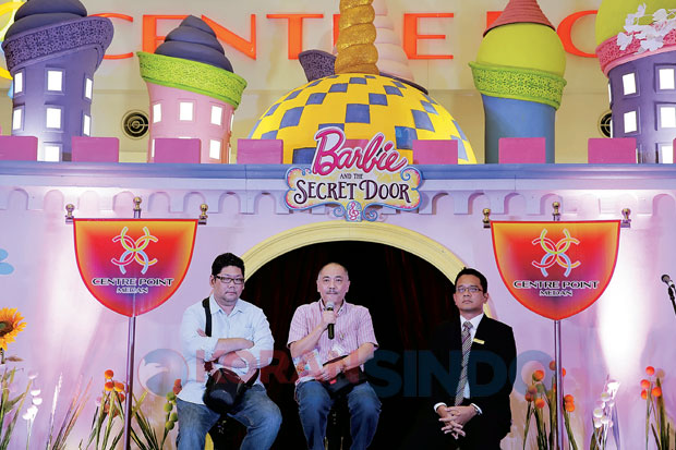 Barbie Berpesta di Centre...