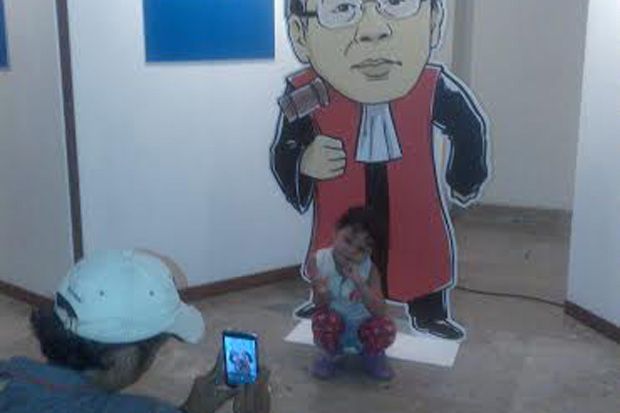 Unik, Karikatur Koruptor...
